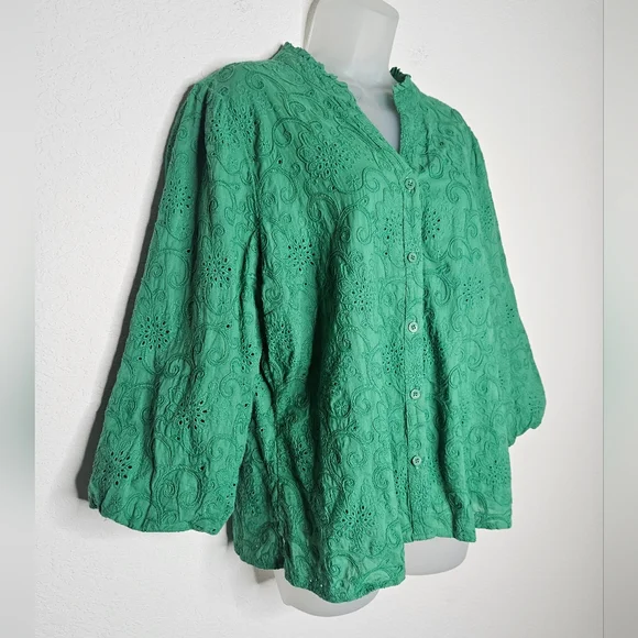 Soft Surroundings 100% Cotton Boho Embroidered Green Eyelet Puff Sleeve Blouse - Picture 2 of 9
